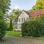 Historisches Mit Outdoor-sauna 펜션 *