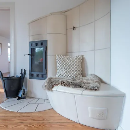 Historisches Mit Outdoor-sauna Prázdninový dům